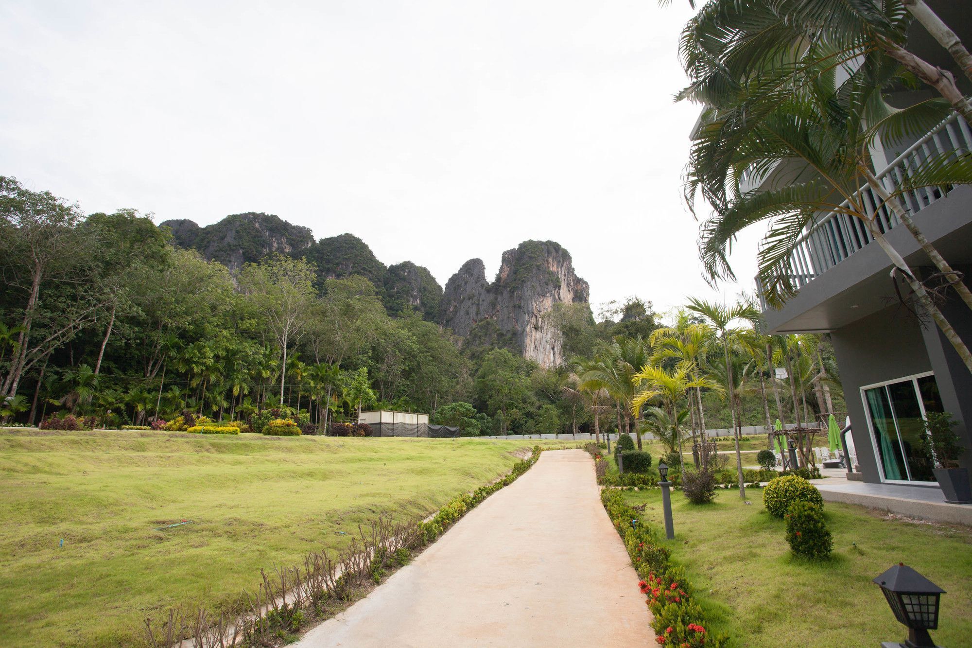 Arawan Beach Resort Krabi Ao Nam Mao Dış mekan fotoğraf
